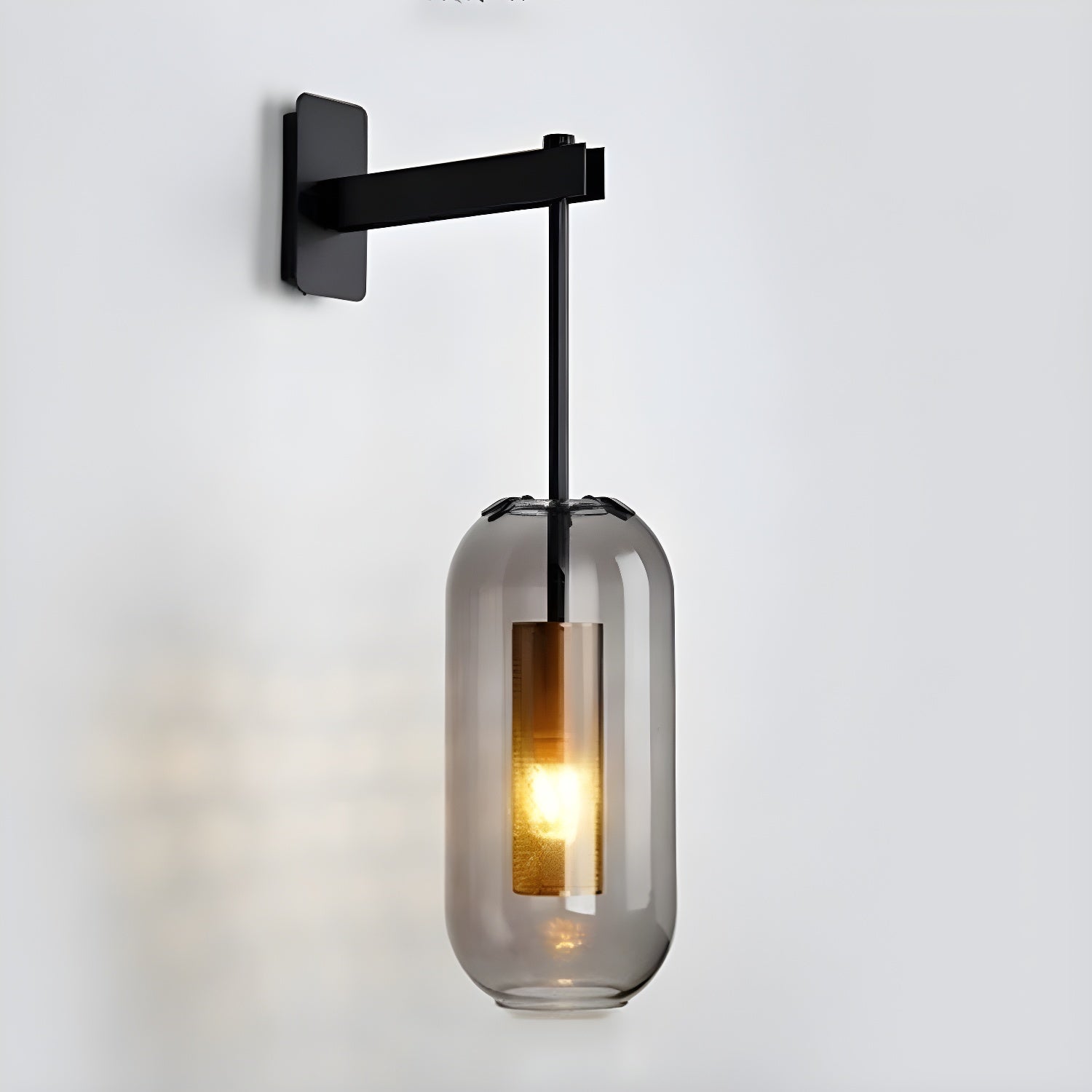 Yovano Wall Light