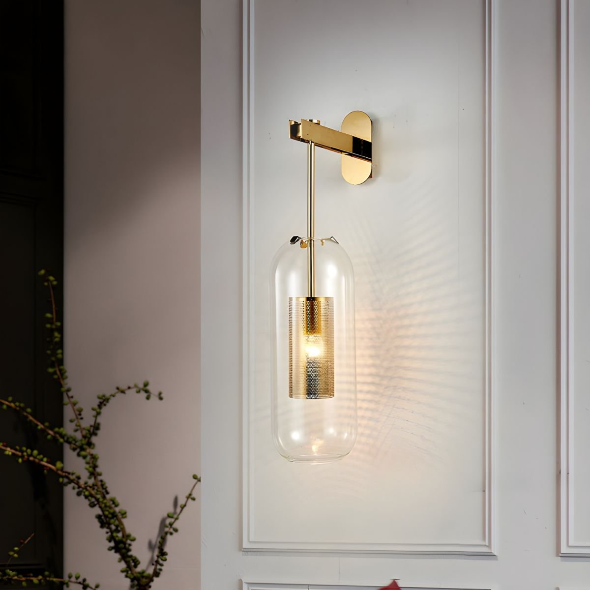 Yovano Wall Light