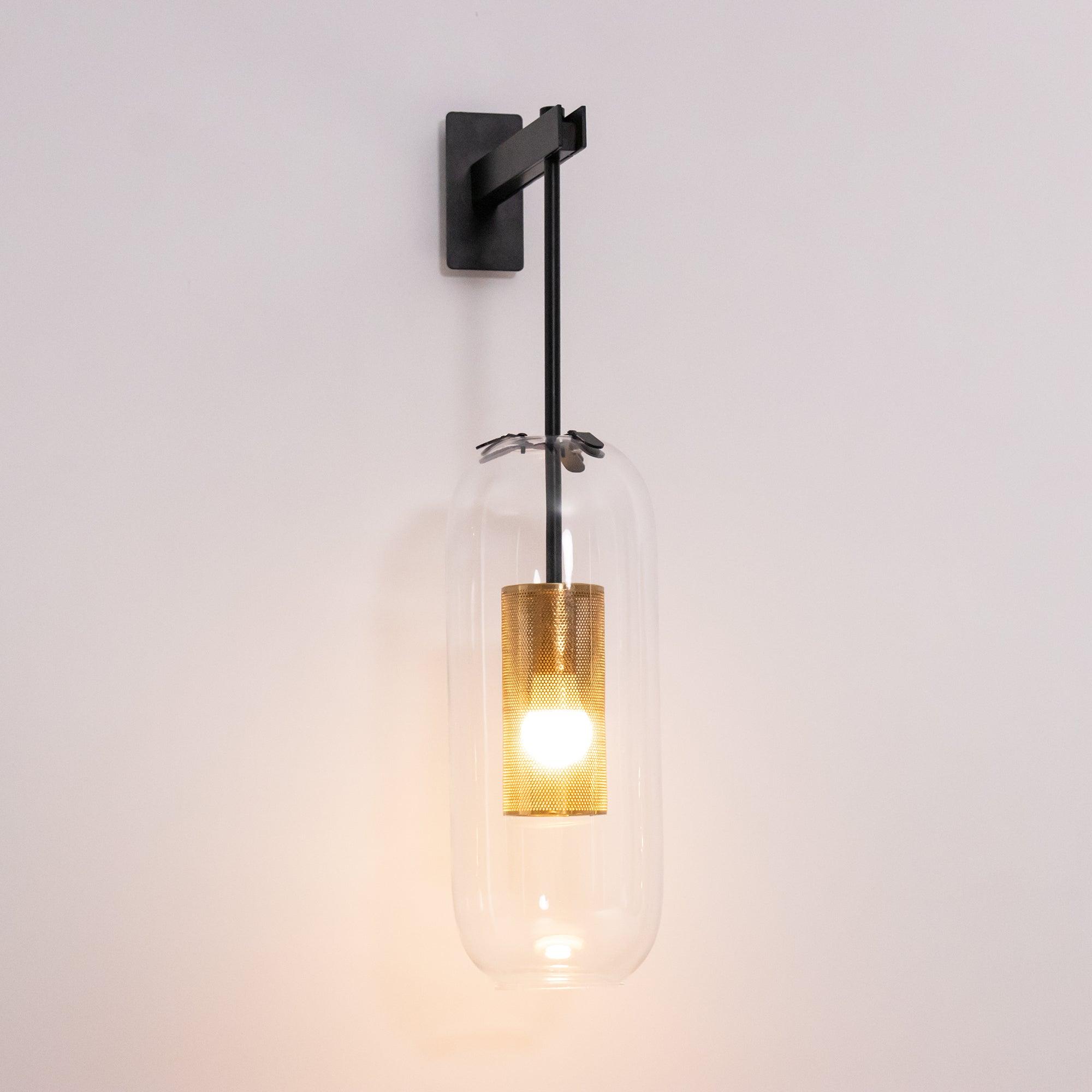 Yovano Wall Light