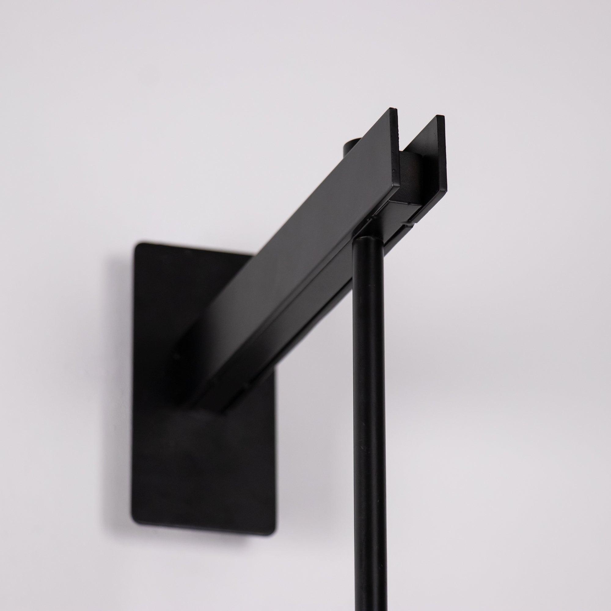 Esmoro Wall Light