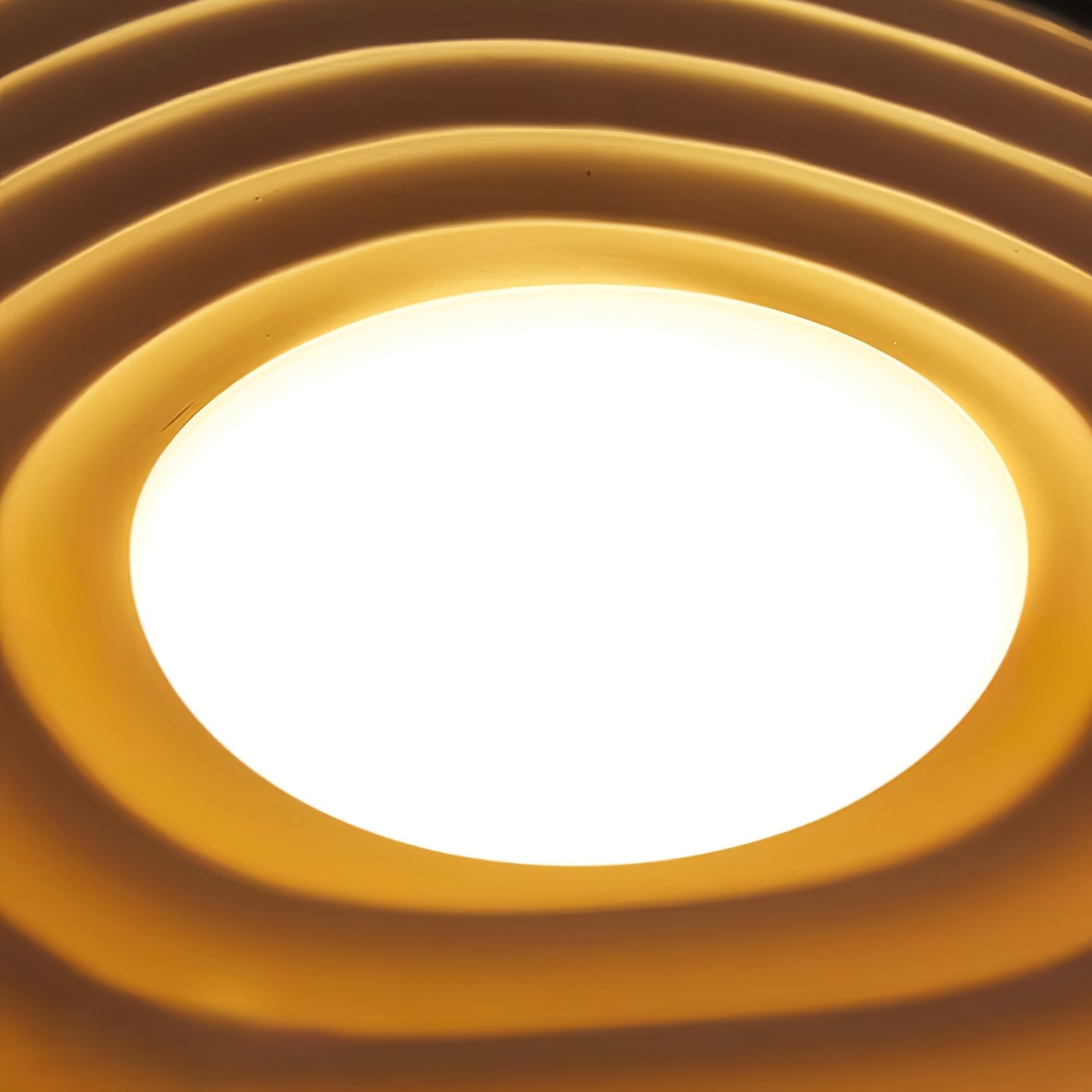 Londuro Arc Pendant Light