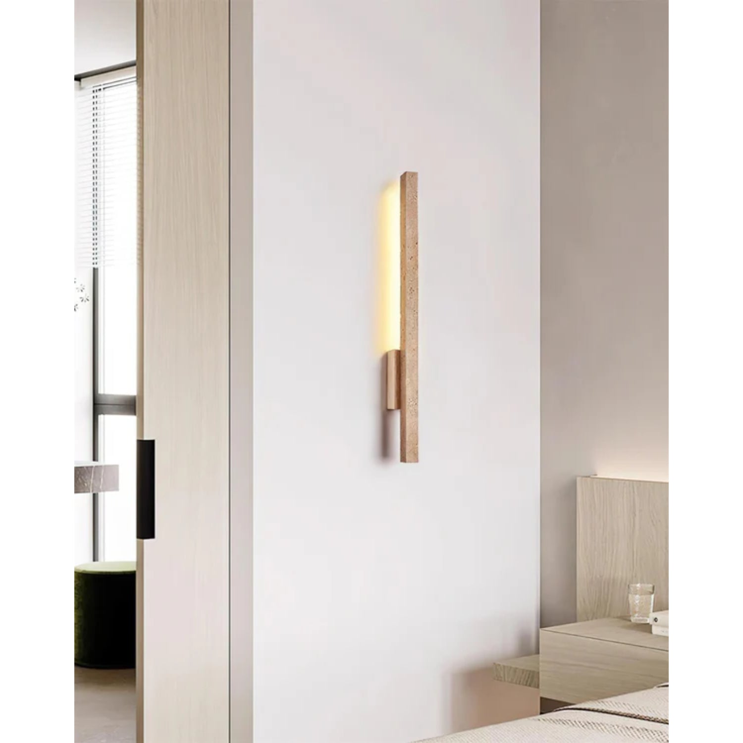 Lesica Natural Stone Wall Light