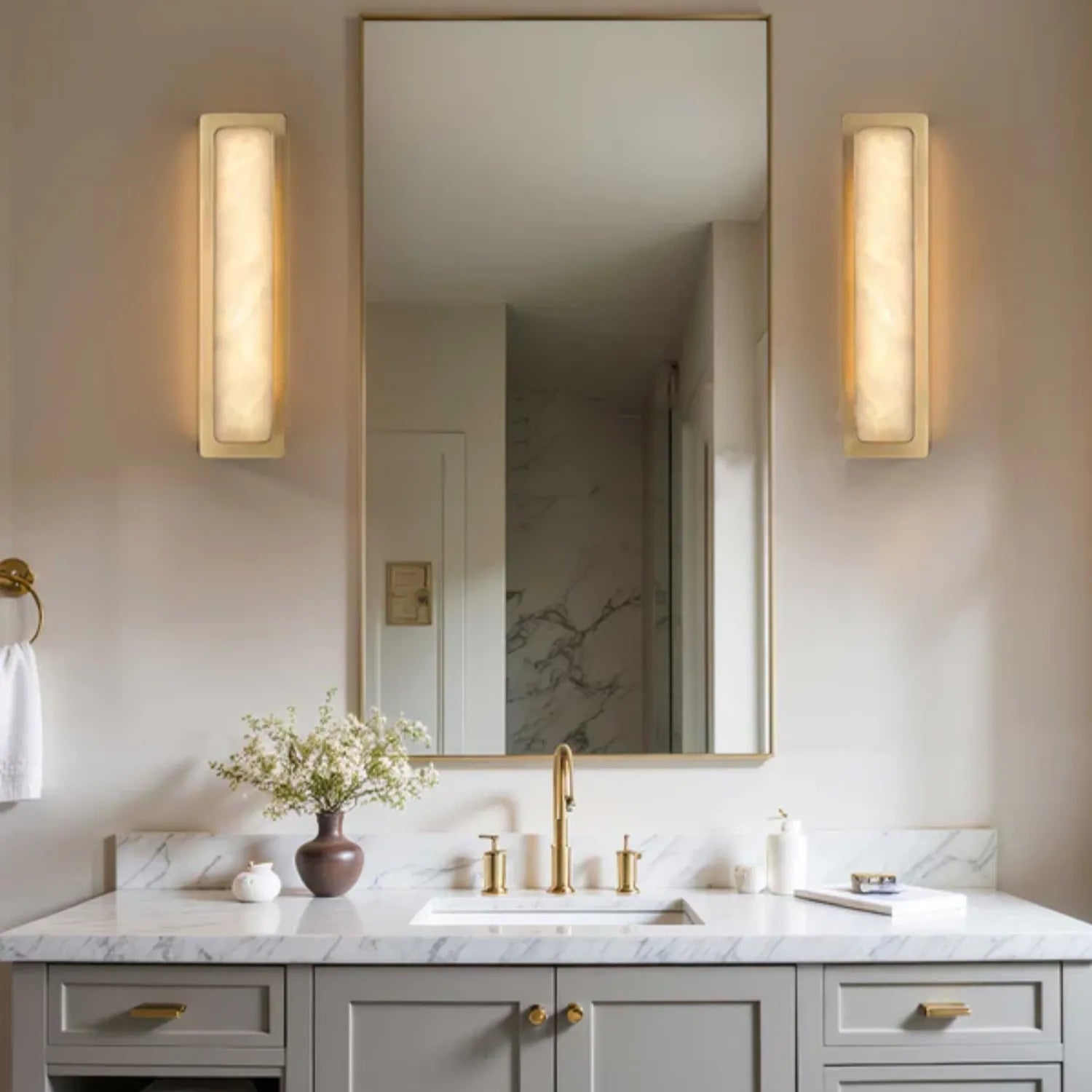 Joades Wall Light