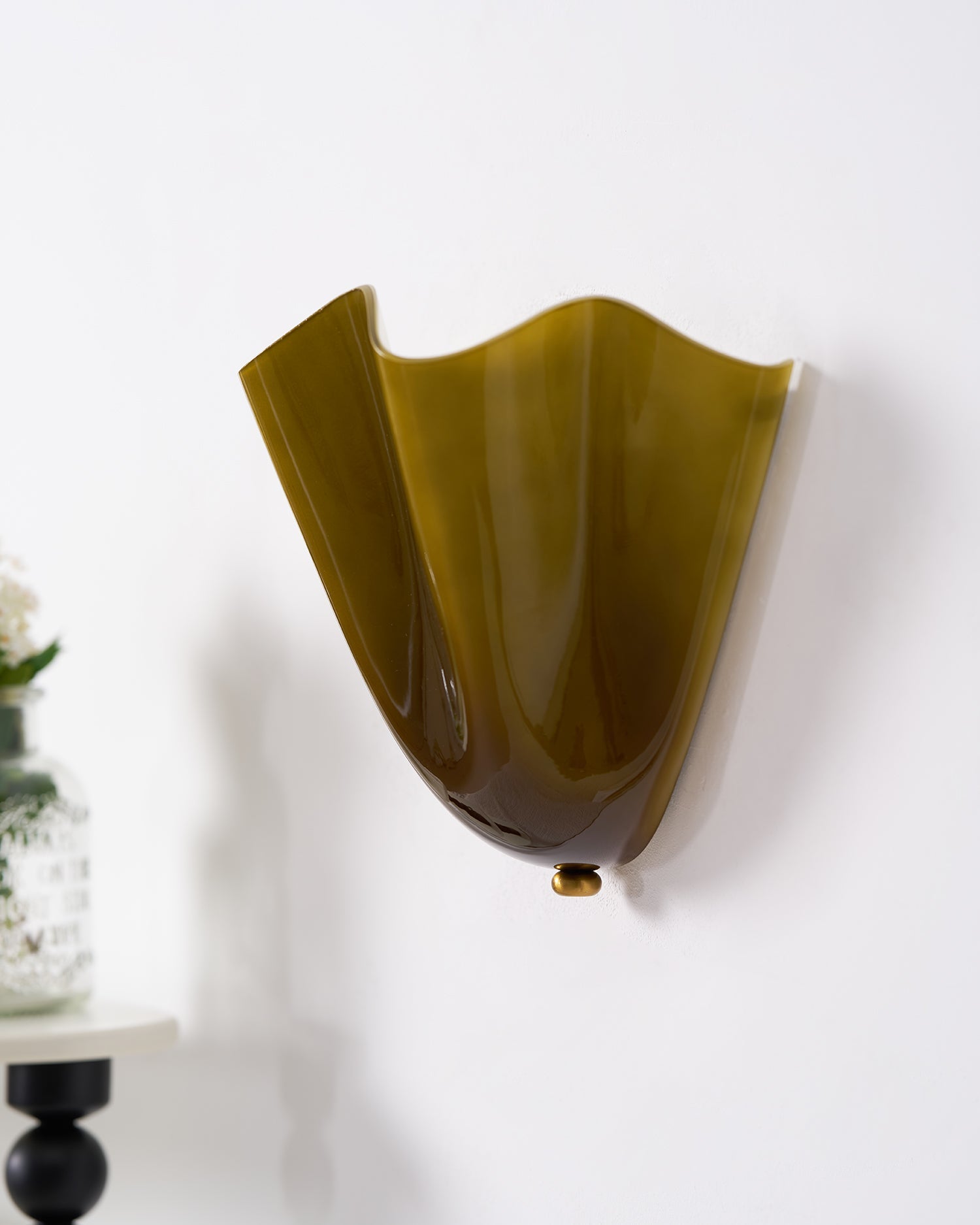 Wrena Wall Light