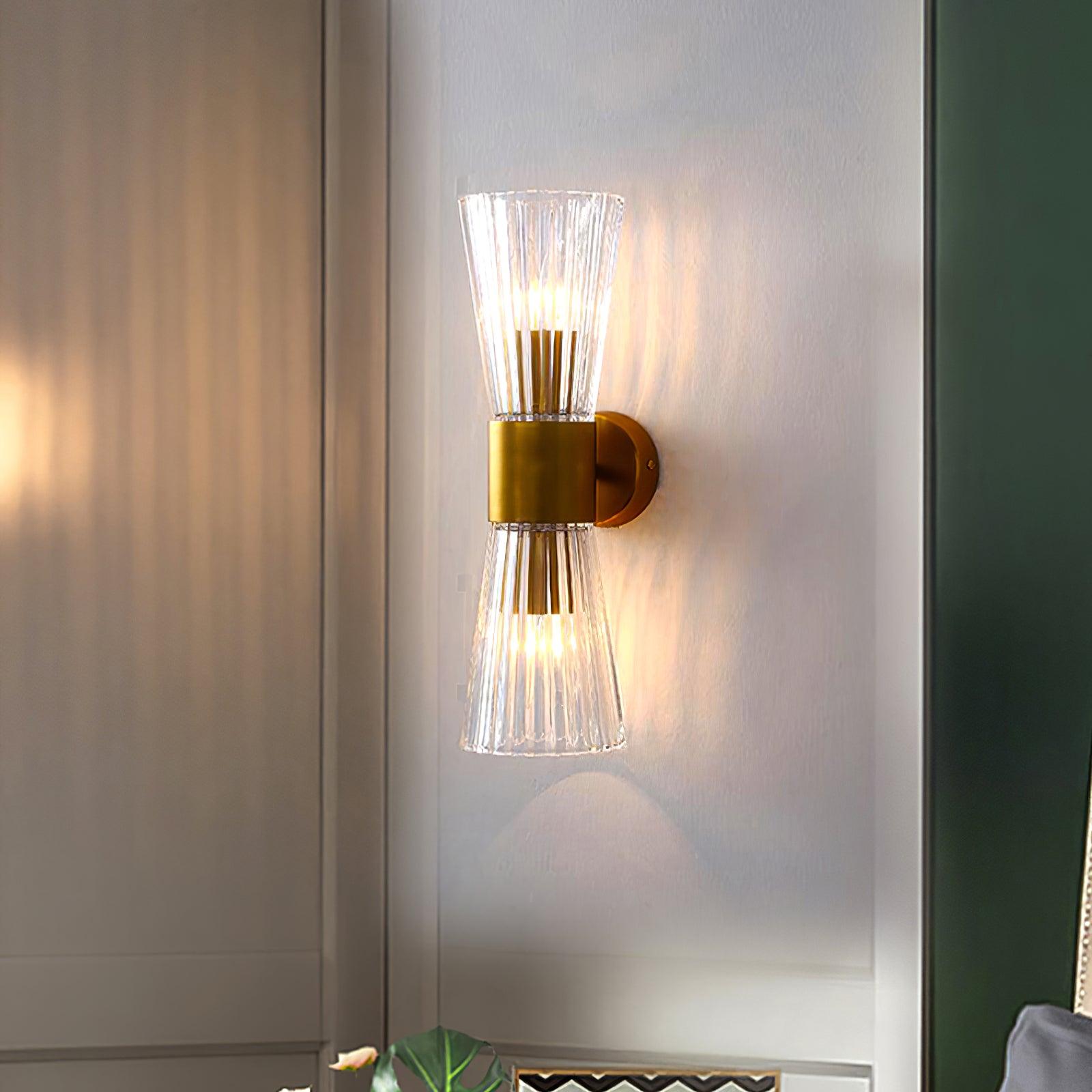 Solevi Wall Light