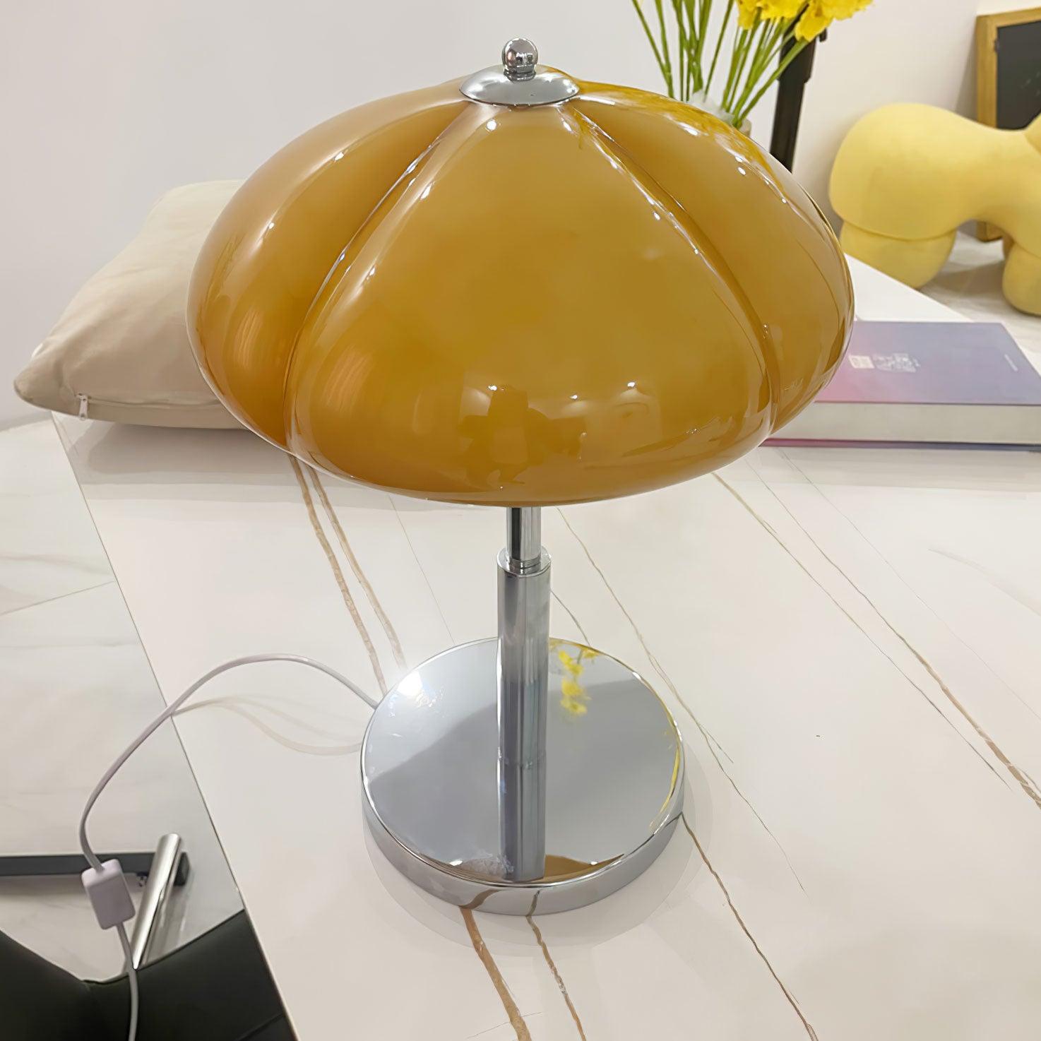 Pilzin Table Lamp