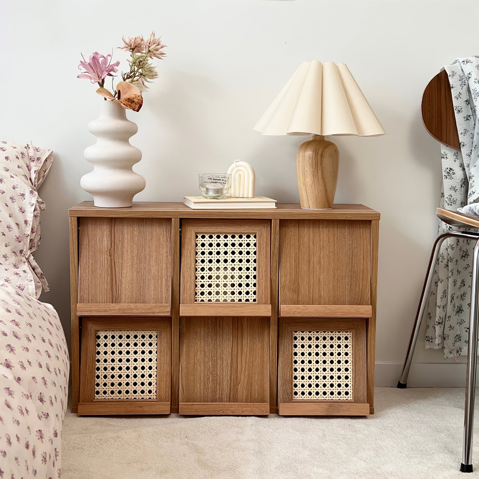 Kaianas Fluted Table Lamp