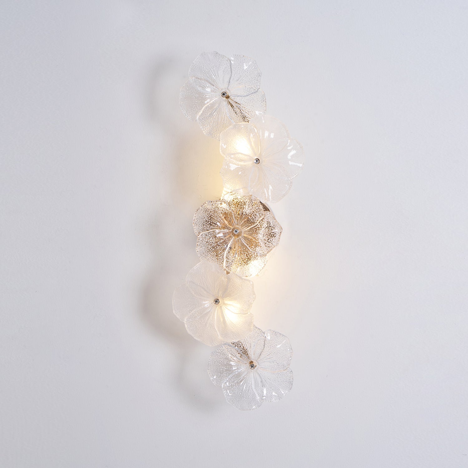 Virelza Flower Wall Light