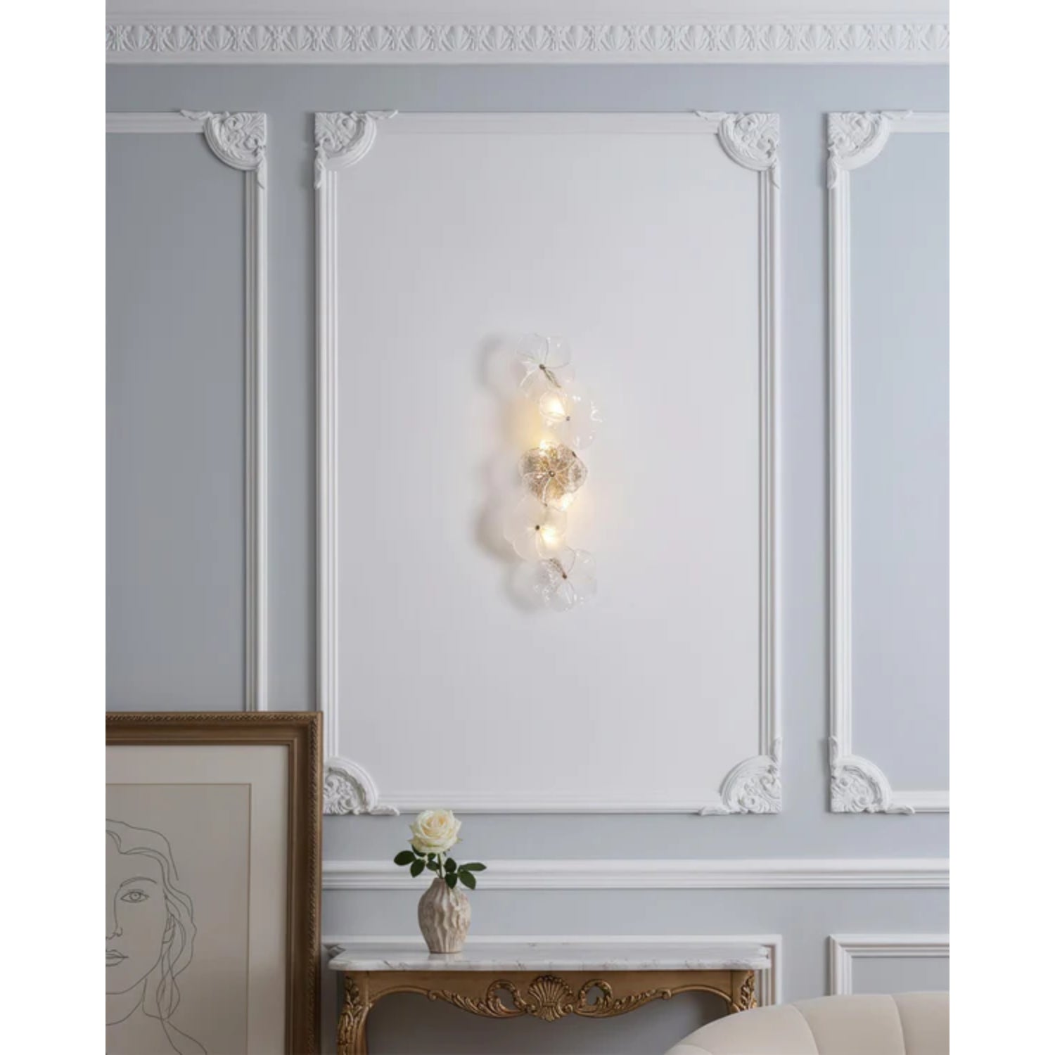 Virelza Flower Wall Light