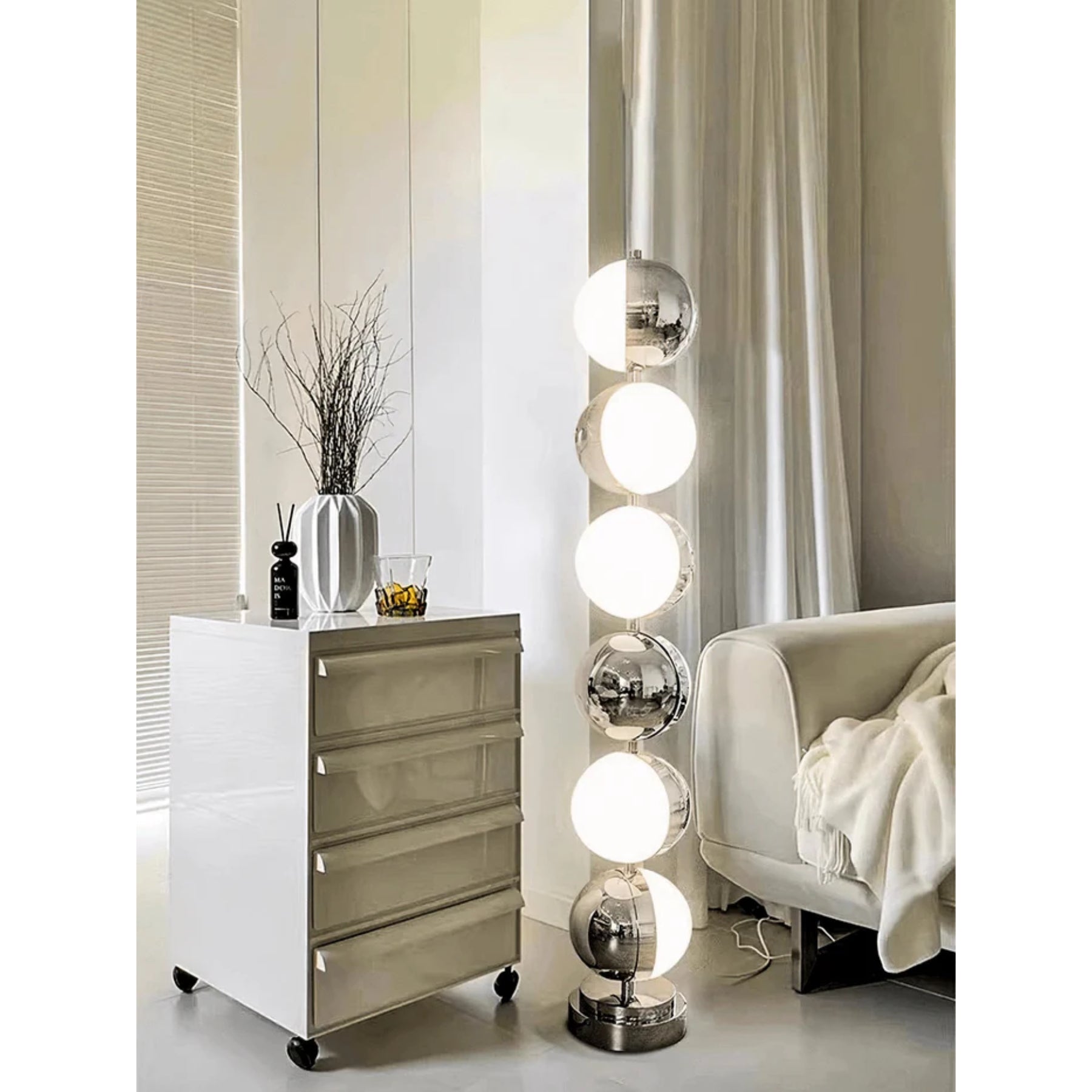 Mestreno Floor Lamp