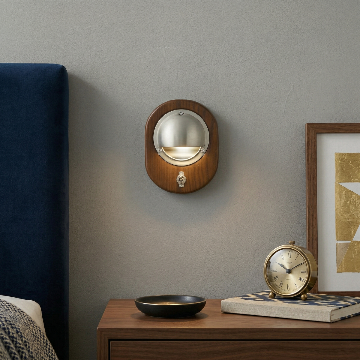 Dunor Wall Light
