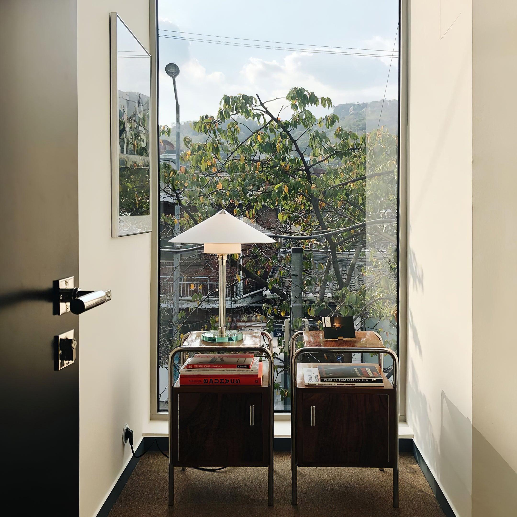 Wintelso Table Lamp