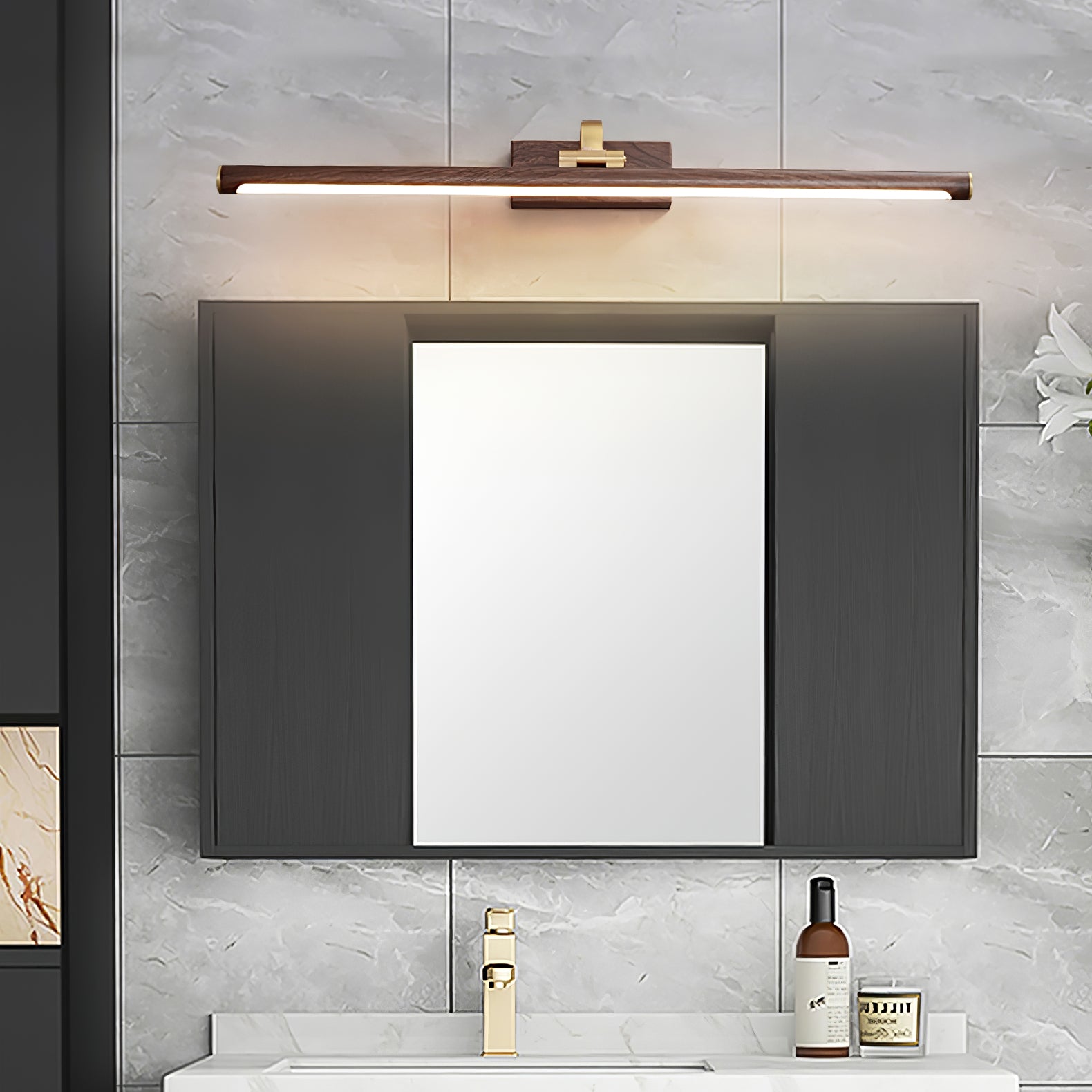 Lanaya Wall Light