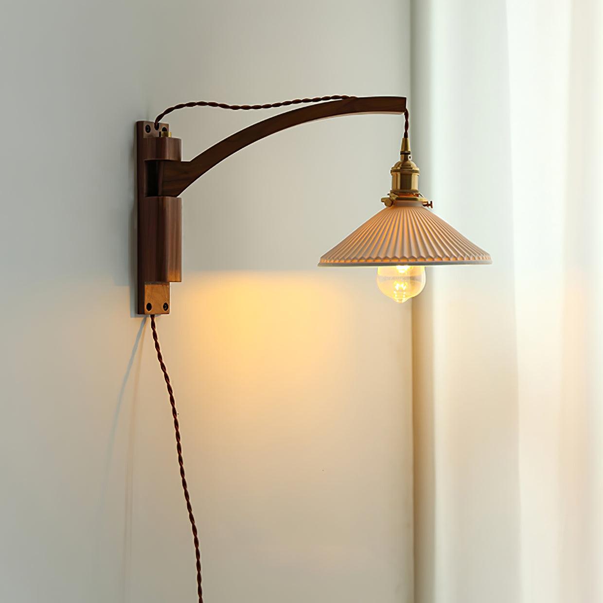 Wamose Wall Light