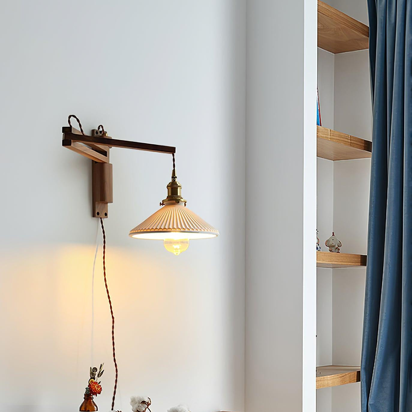 Wamose Wall Light