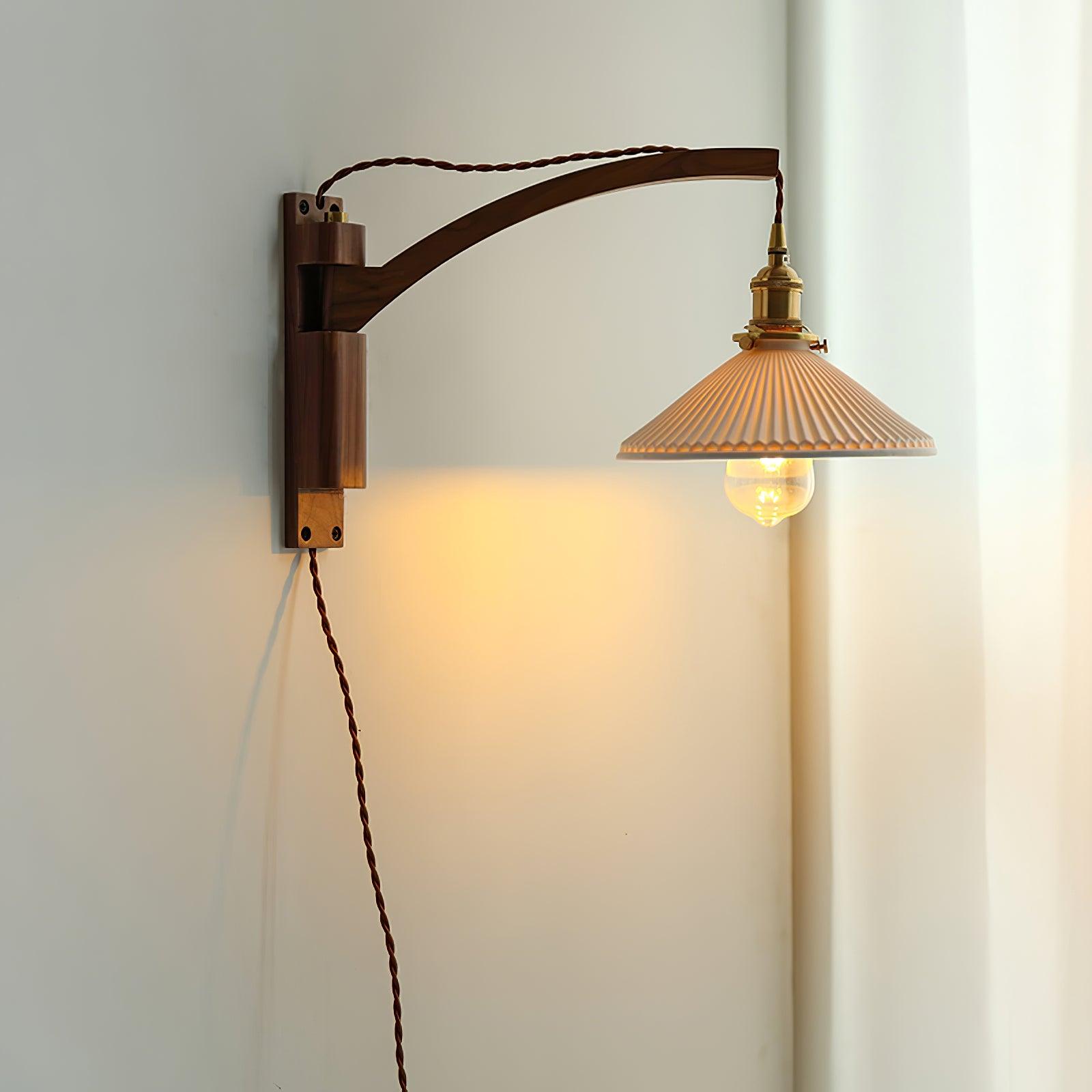 Wamose Wall Light
