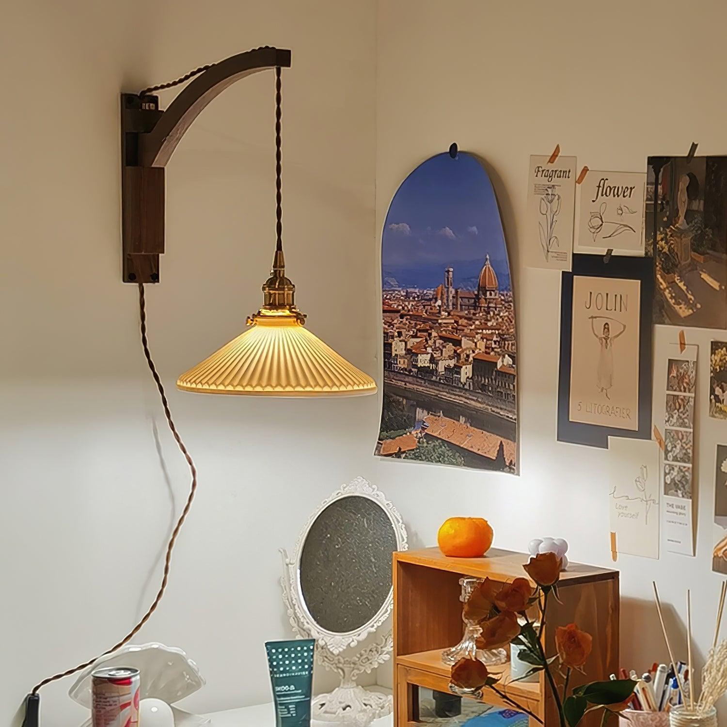 Droven Wall Light