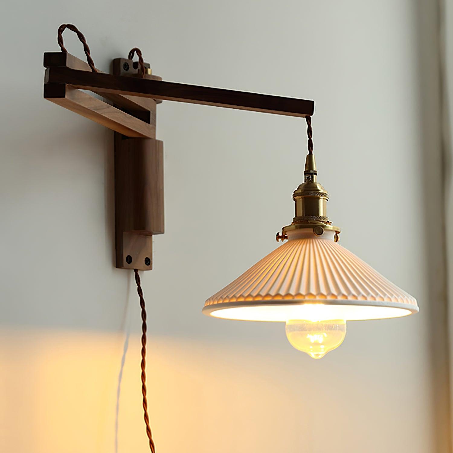 Droven Wall Light