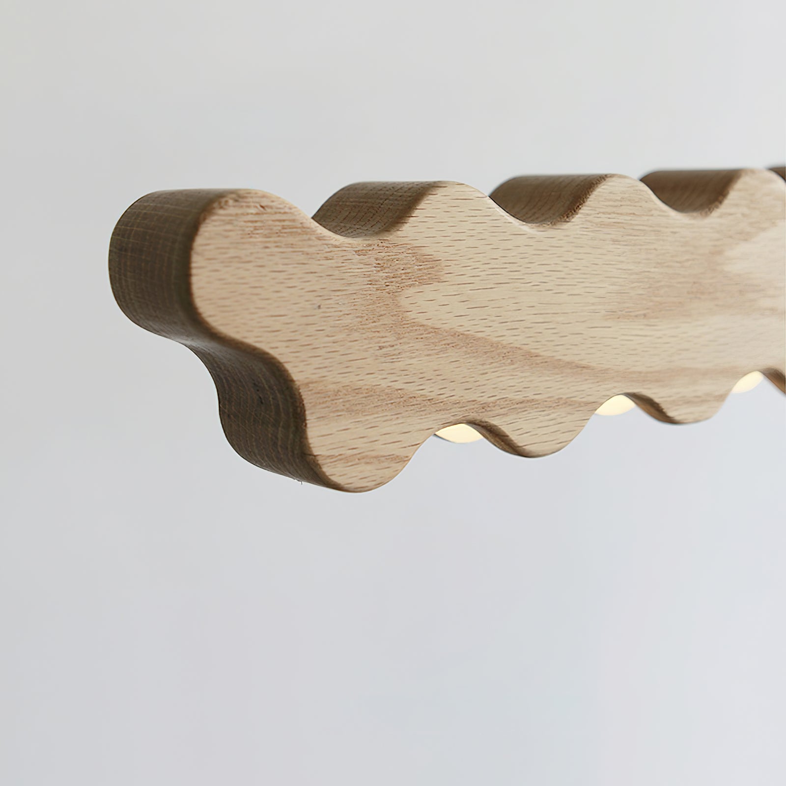 Ribizon Wooden Pendant Light