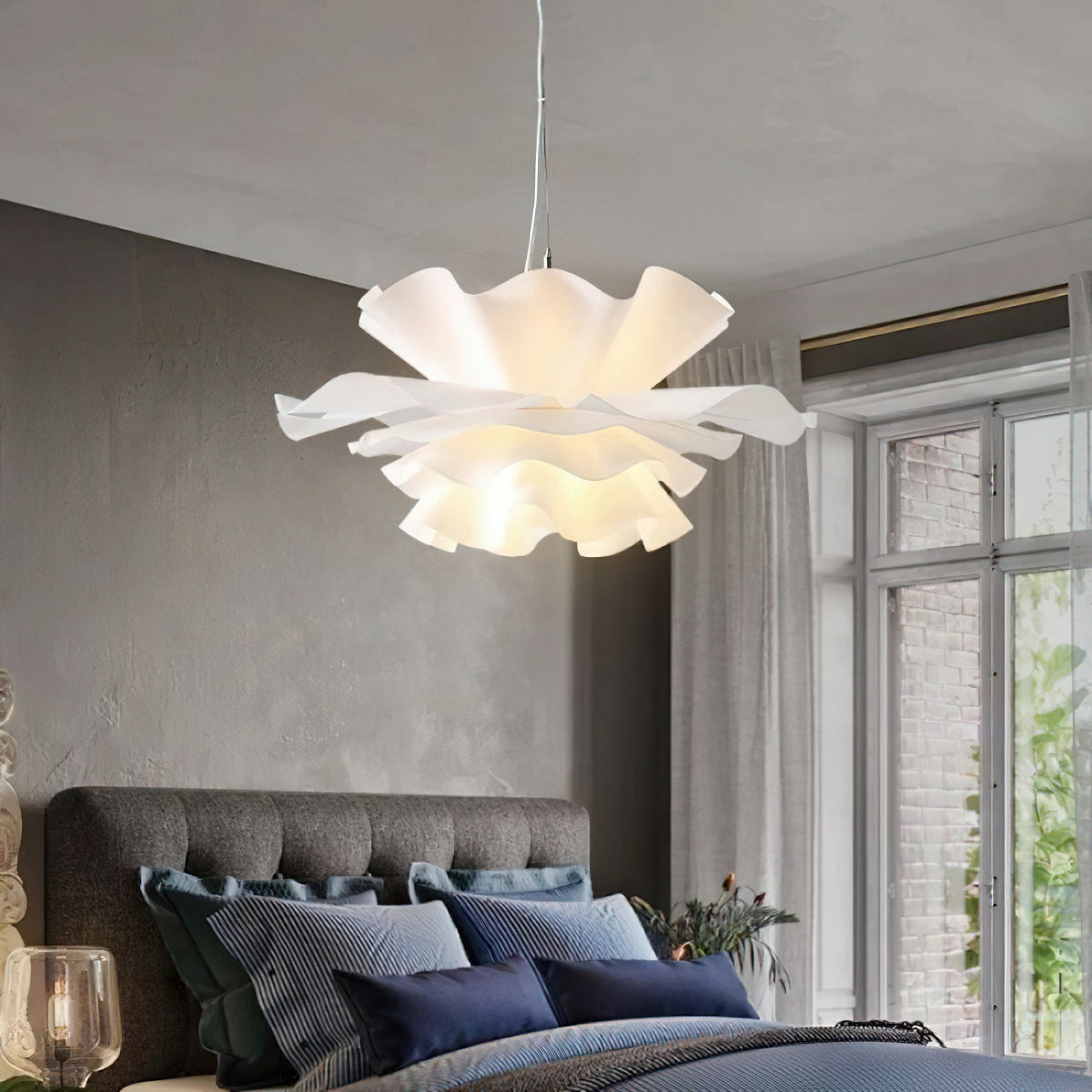 Aldale Lotus Pendant Light