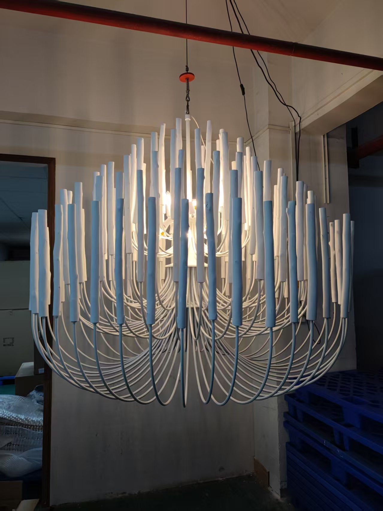 Linerton Chandelier