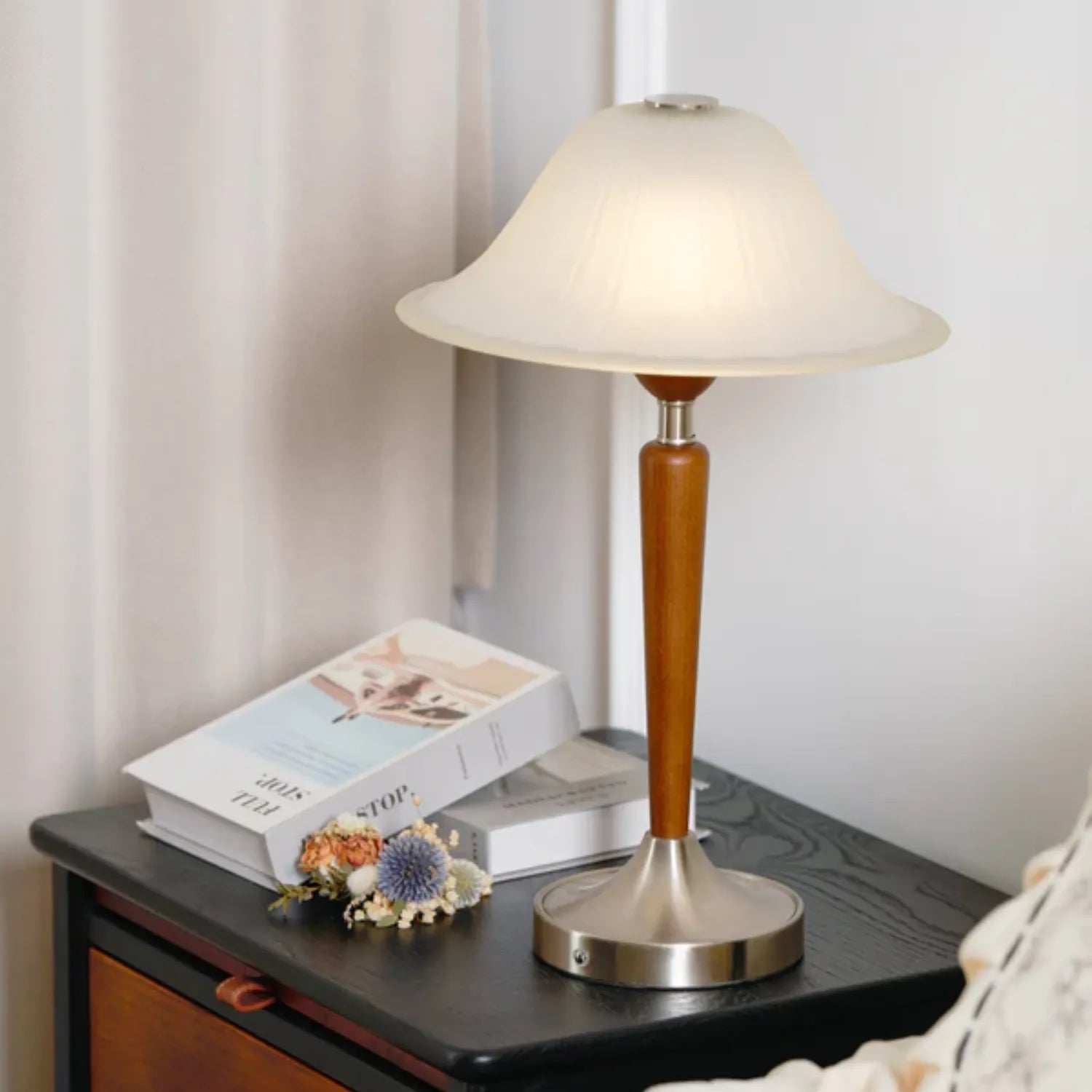 Wismo Vintage Table Lamp