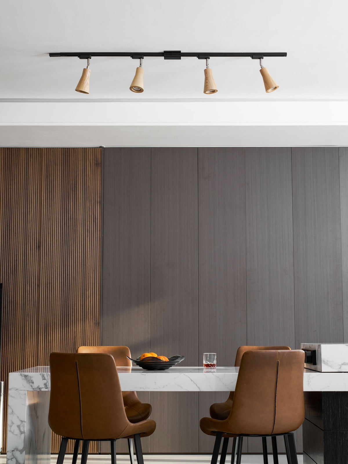 Mooren Track Ceiling Light