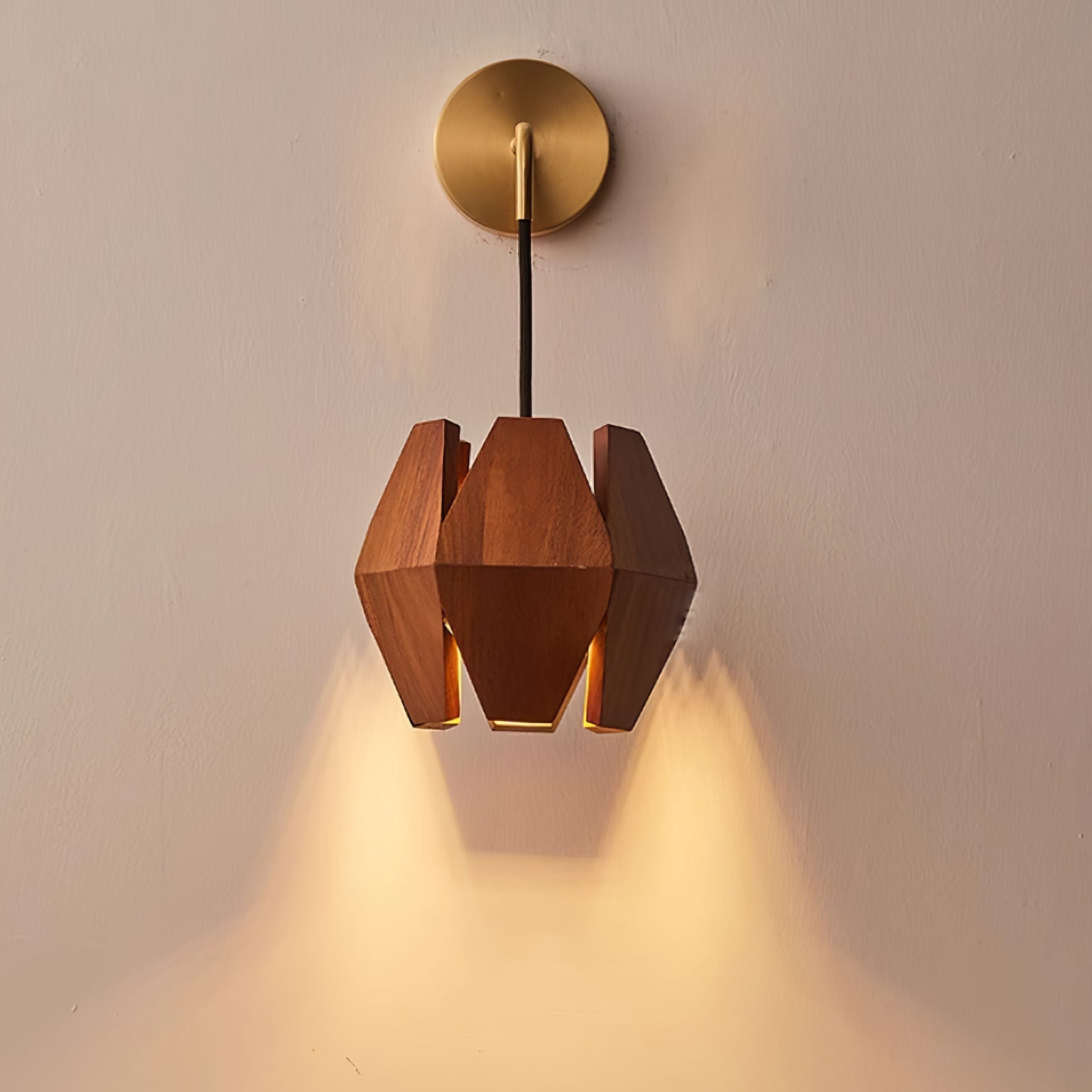 Lumarro Wall Light