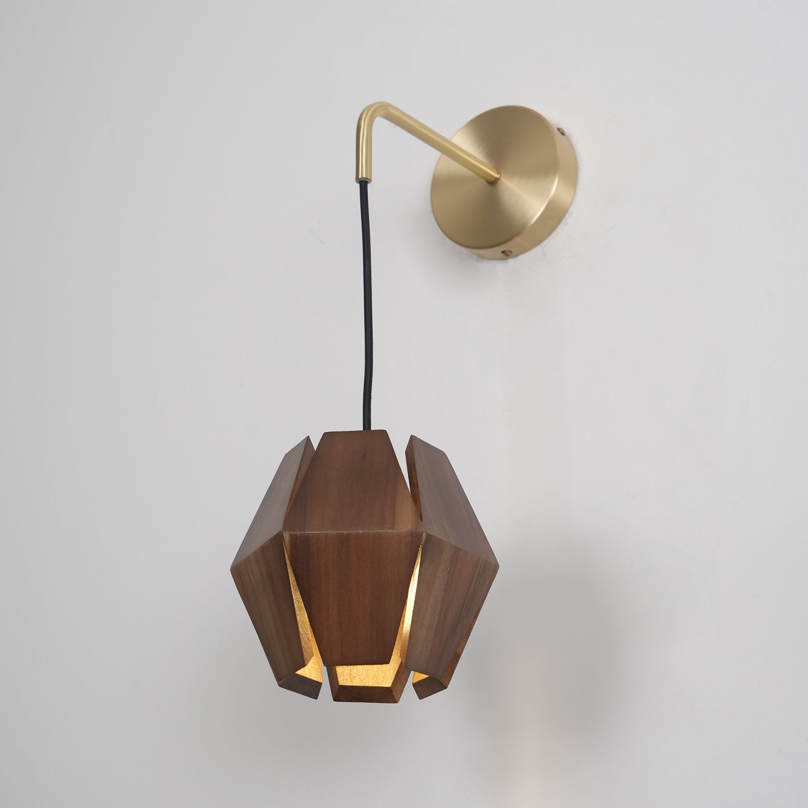 Lumarro Wall Light