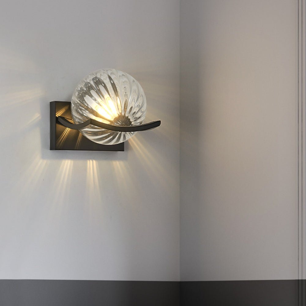 Parelzan Wall Light