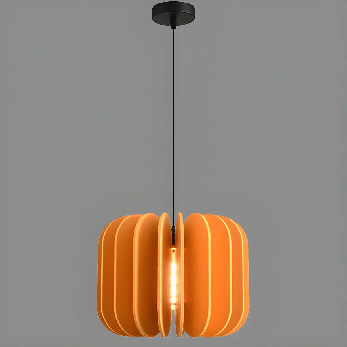 Skavo Pendant Light