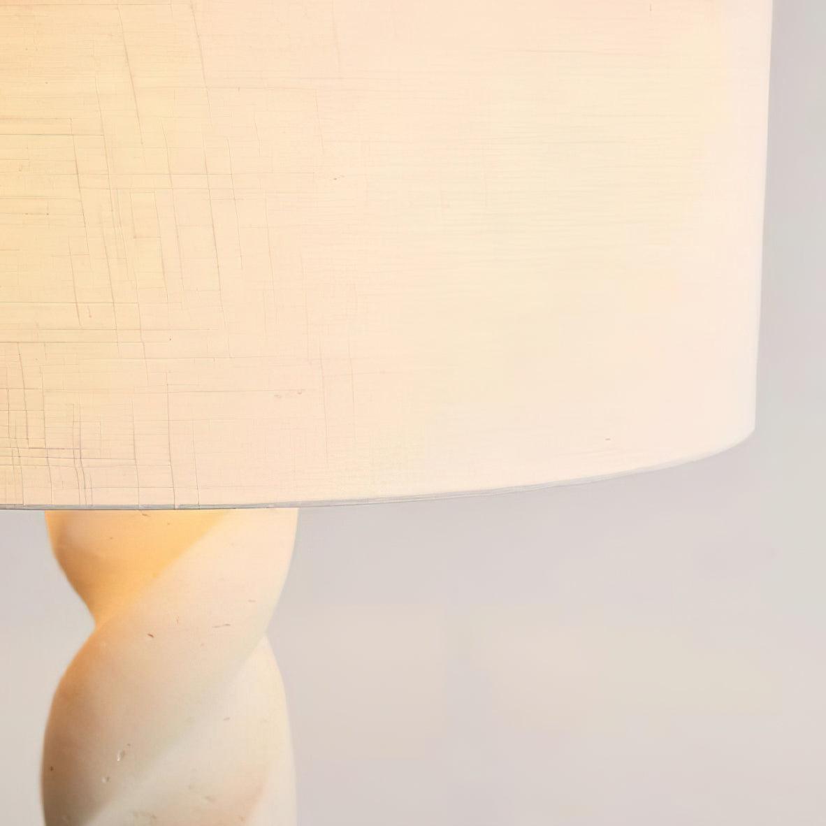 Yesoni Twist Floor Lamp
