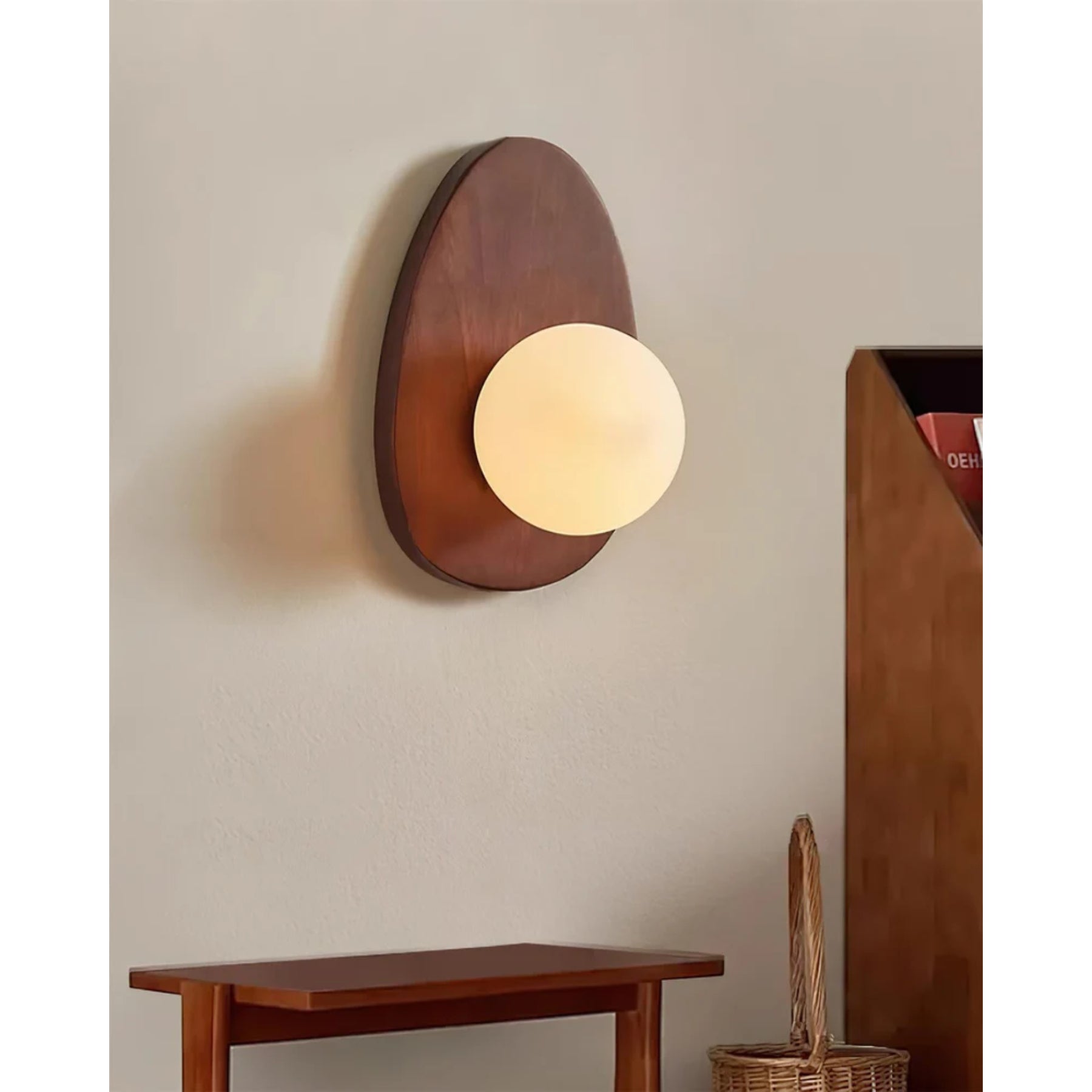 Orrivo Wall Light