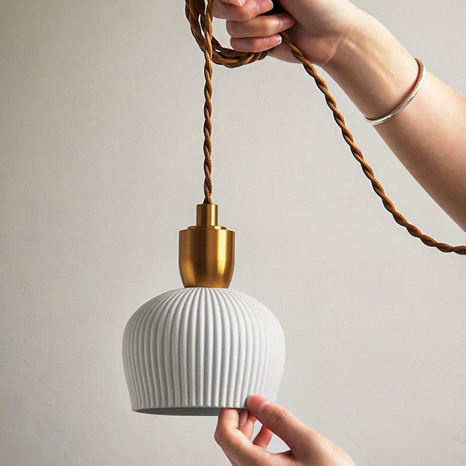 Tanezo Retro Pendant Light