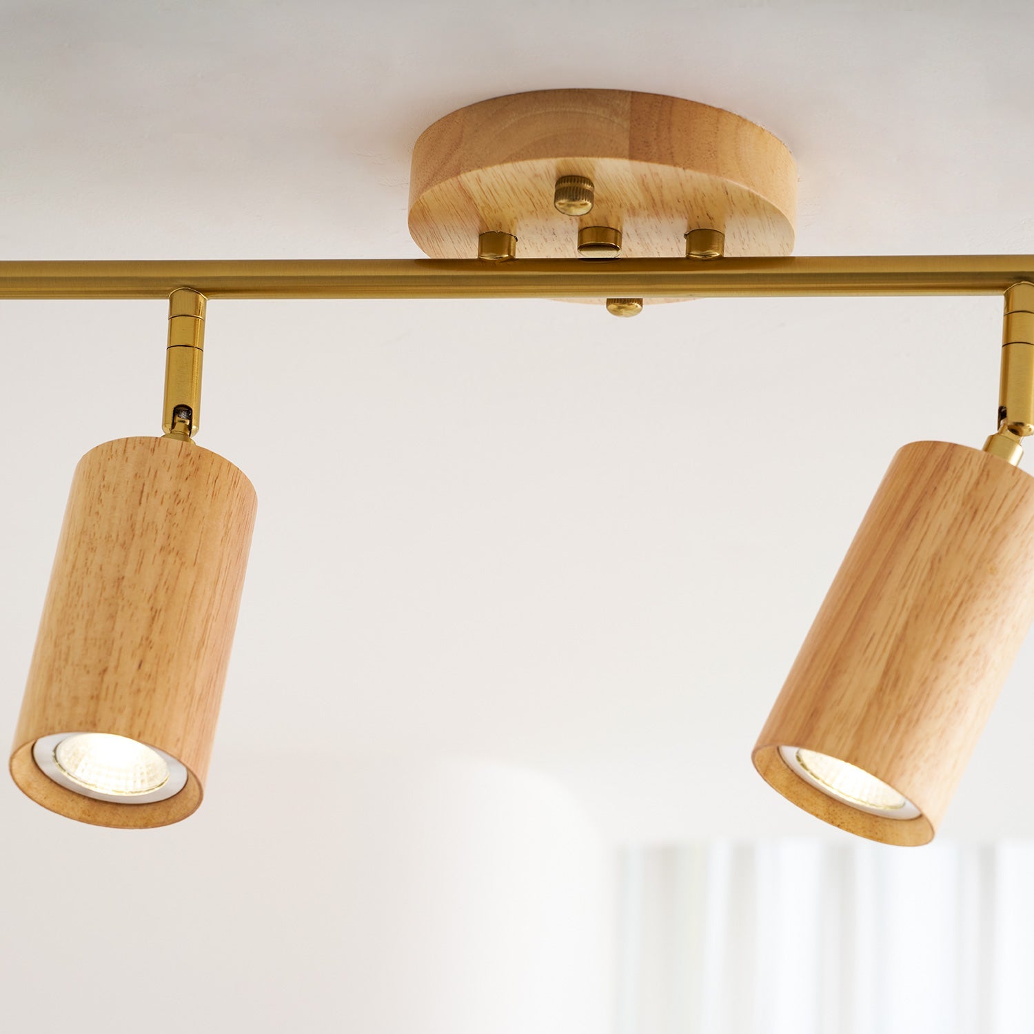 Fordna Linear Ceiling Light