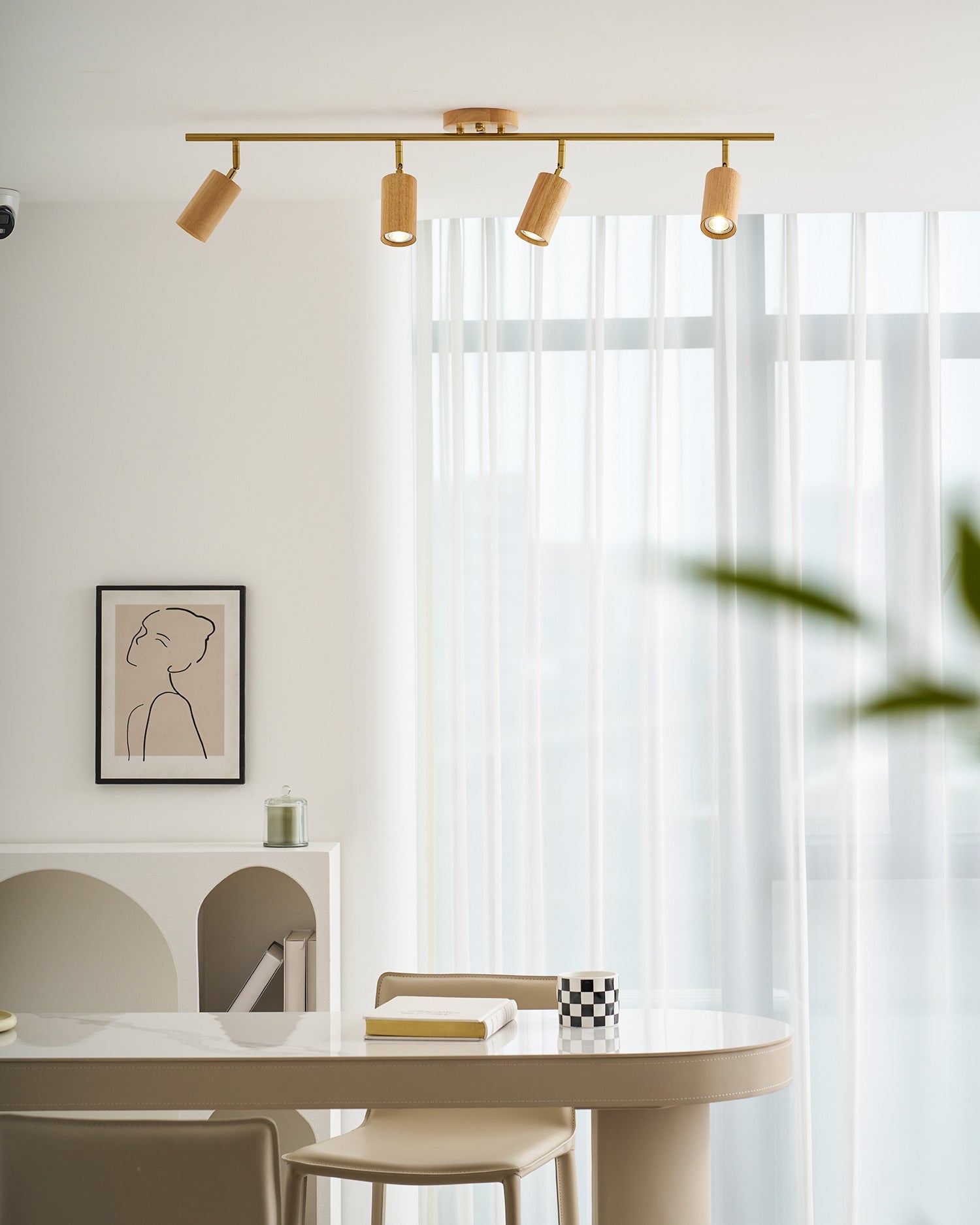 Fordna Linear Ceiling Light
