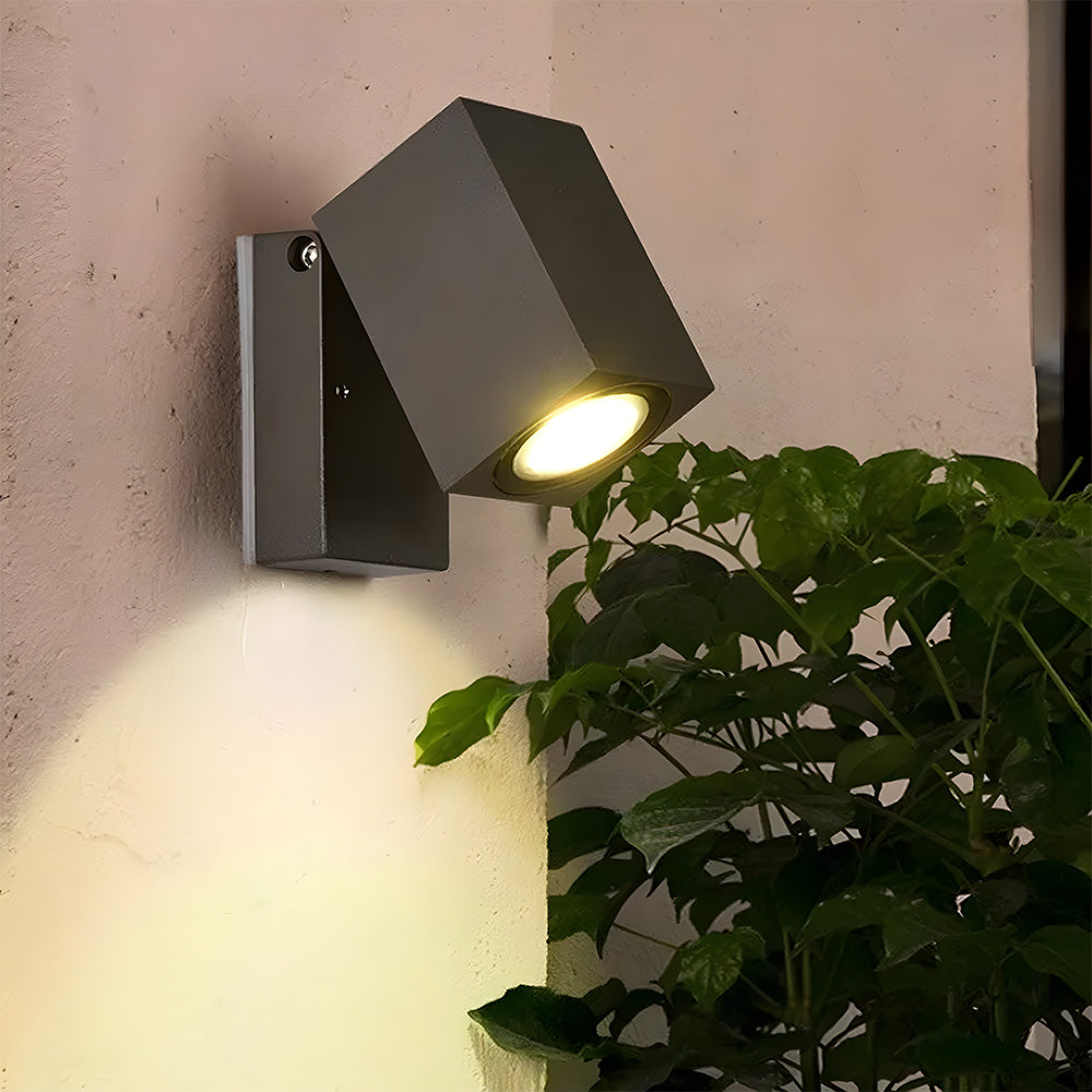 Celvano Outdoor Wall Light