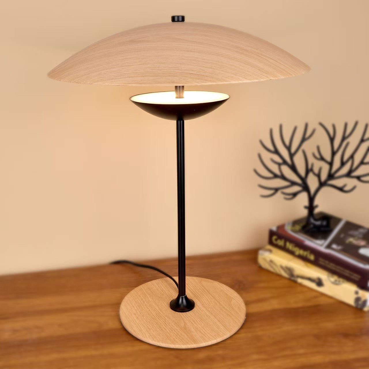 Disero Table Lamp