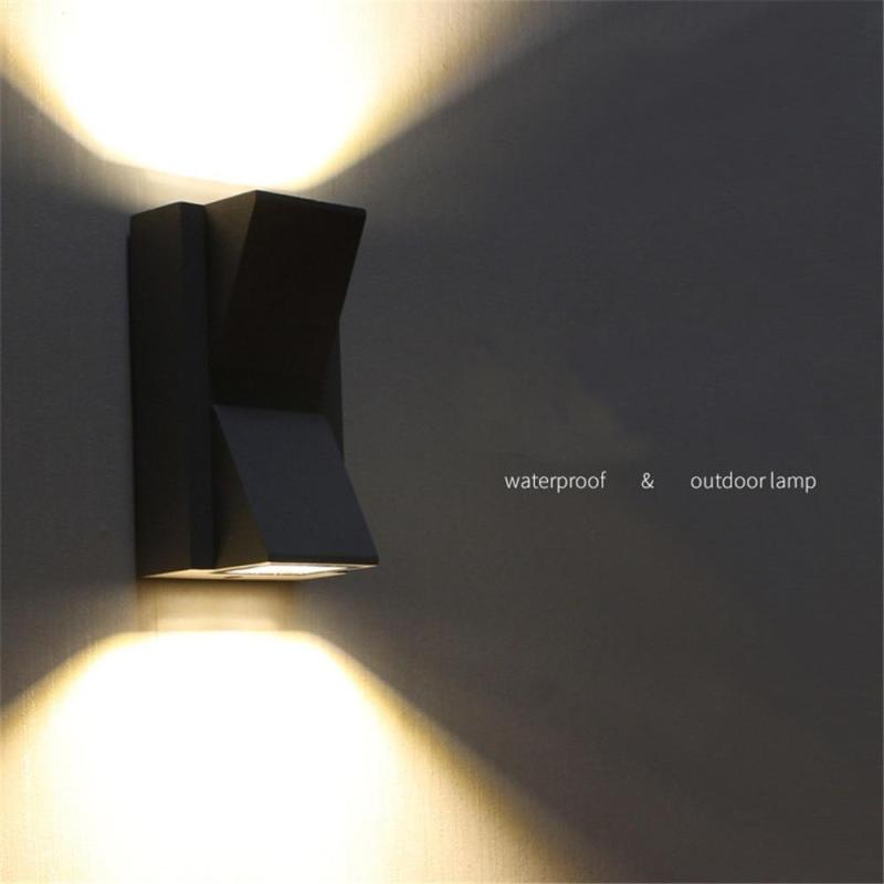 Merron Outdoor Wall Light