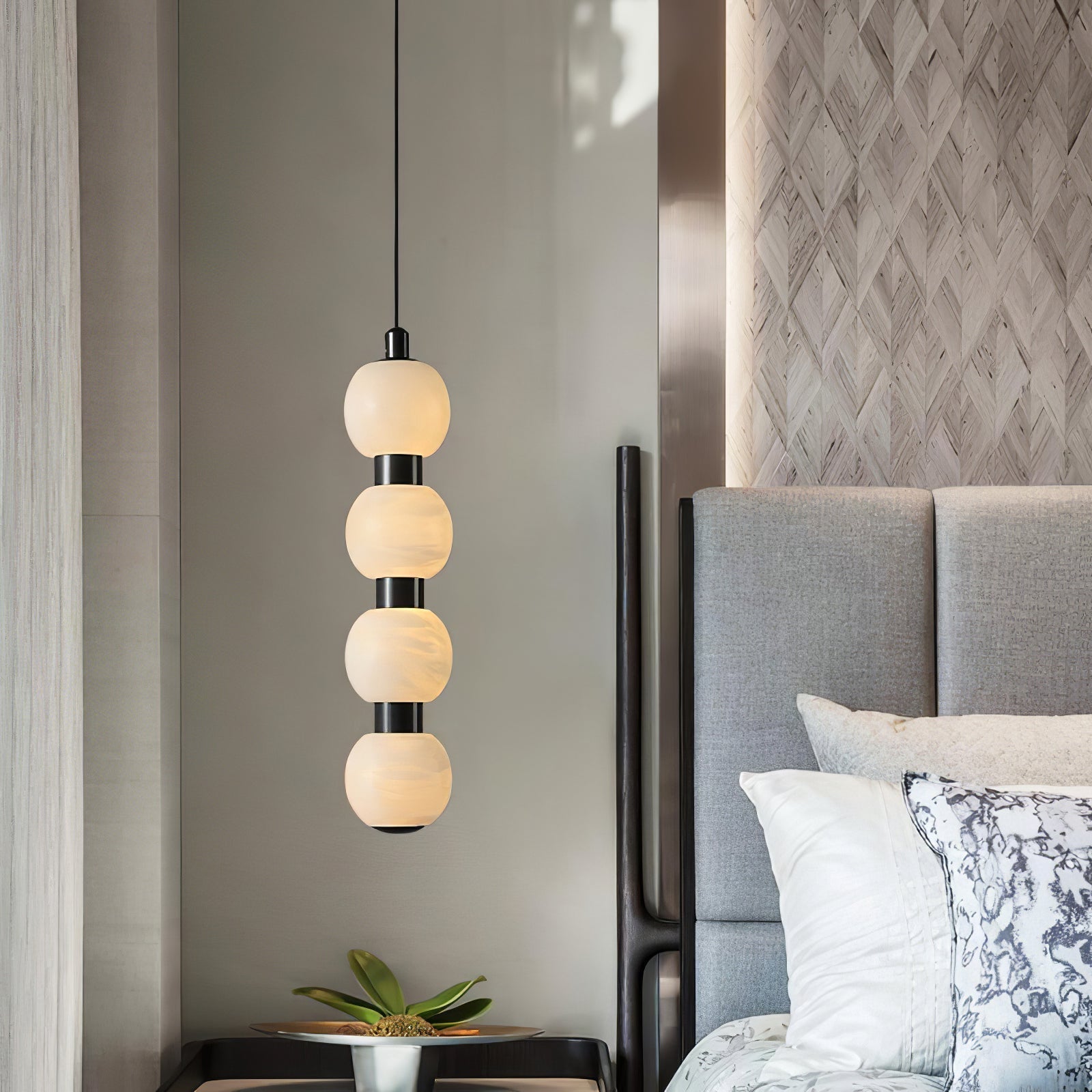 Orelmis Alabaster Pendant Light