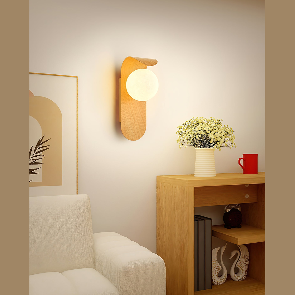 Tavwick Wall Light