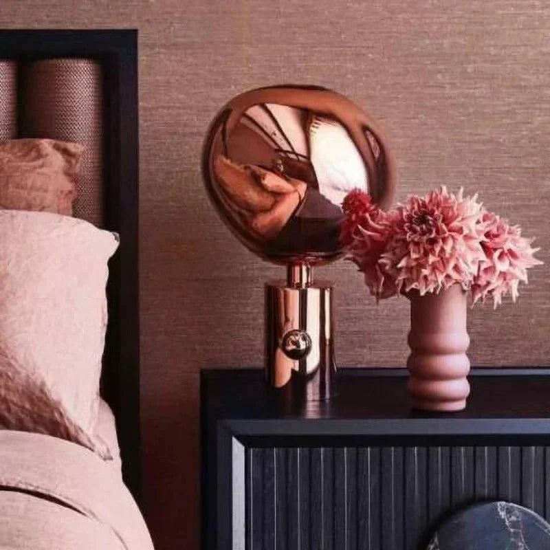 Lavalon Table Lamp