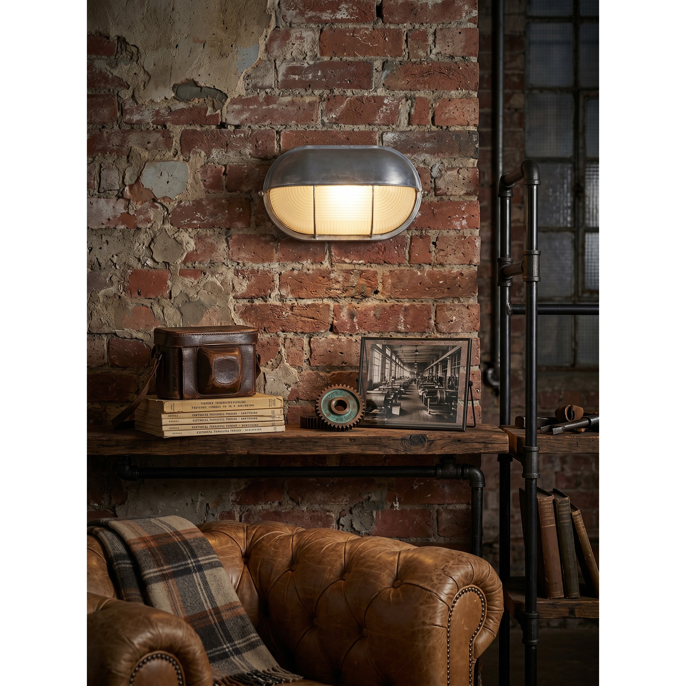 Eldroia Outdoor Wall Light