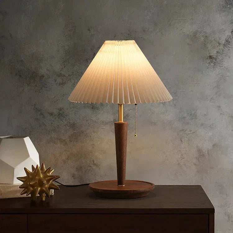 Lea Vintage Wooden Table Lamp