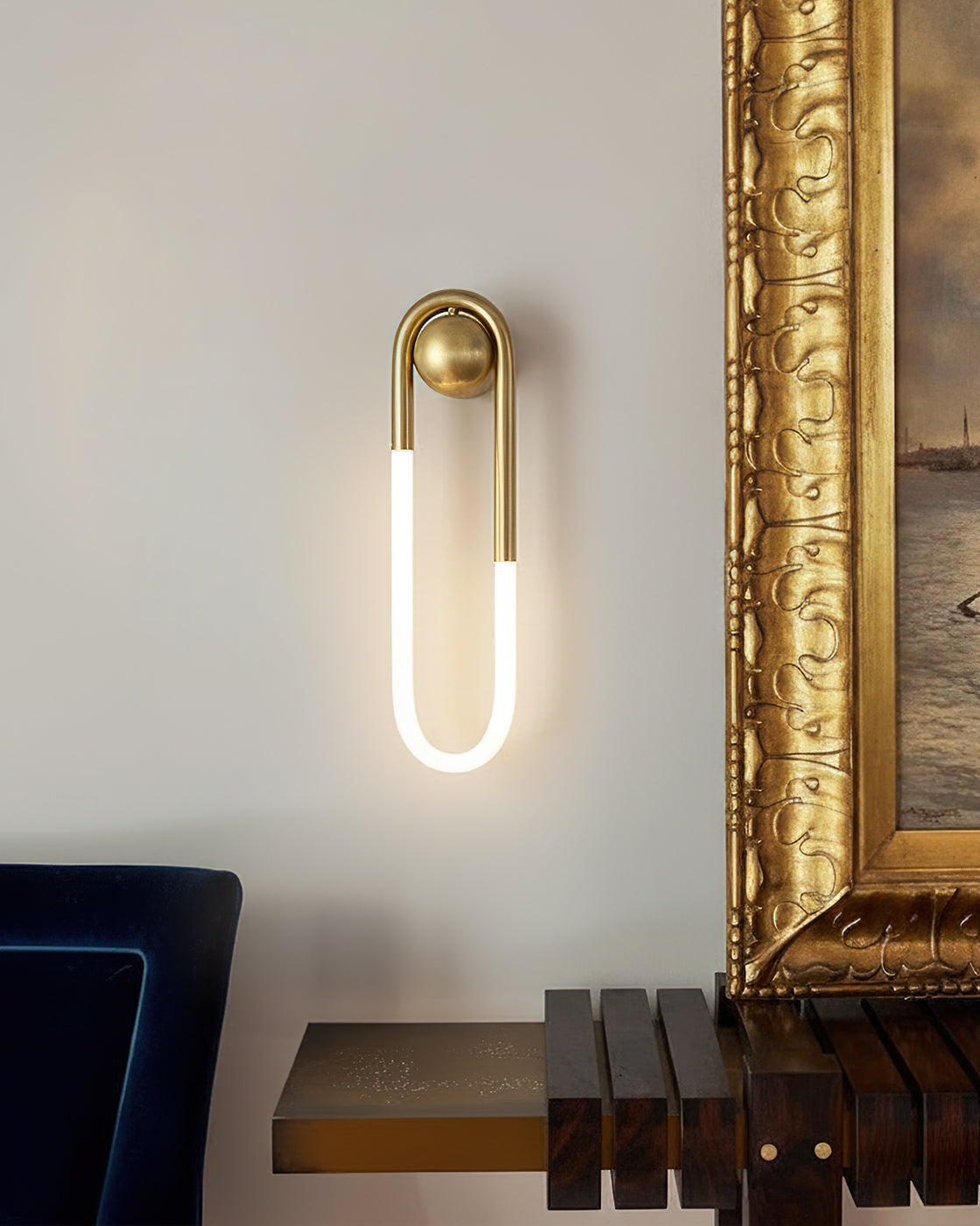 Paxanro Loop Wall Light