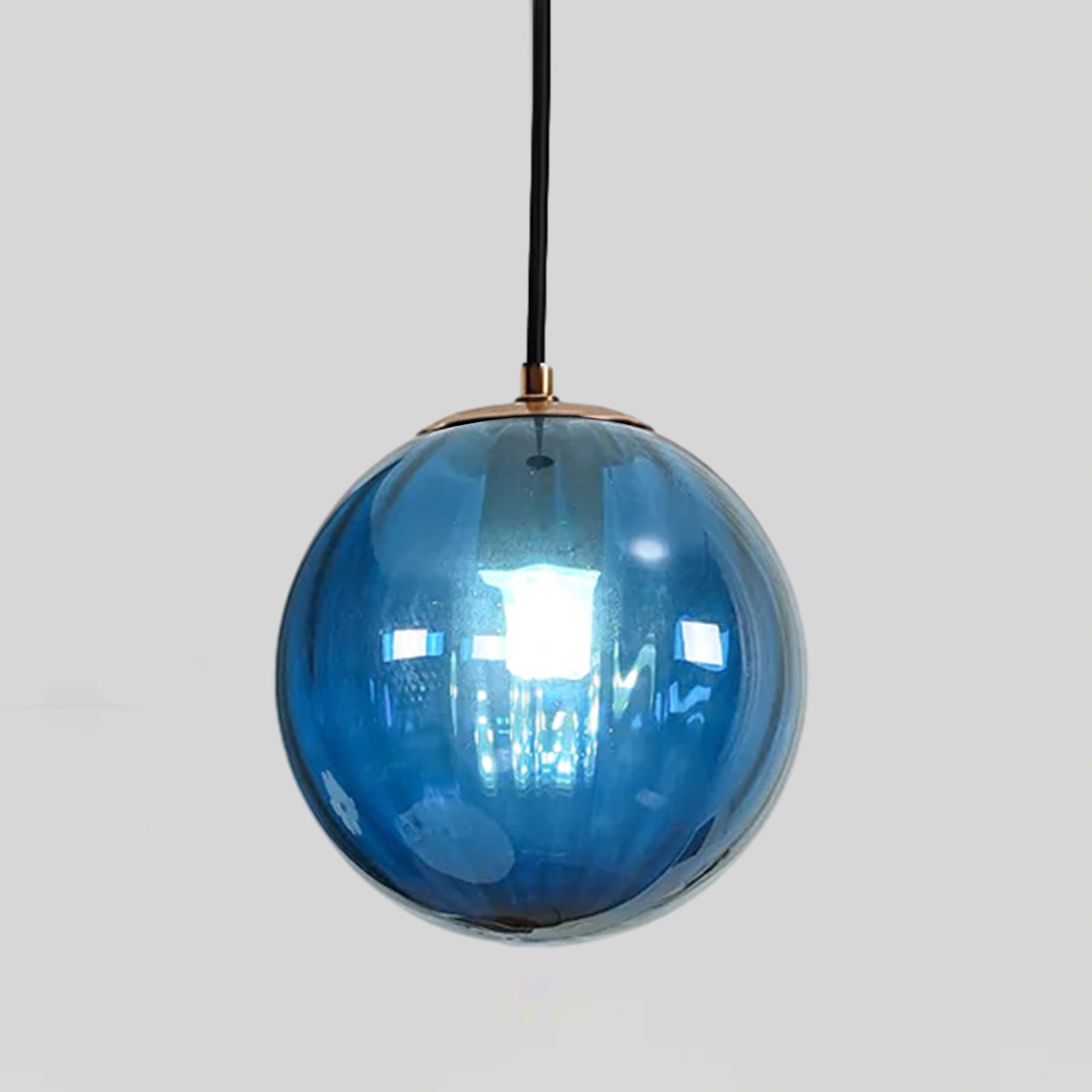 Poala Pendant Light