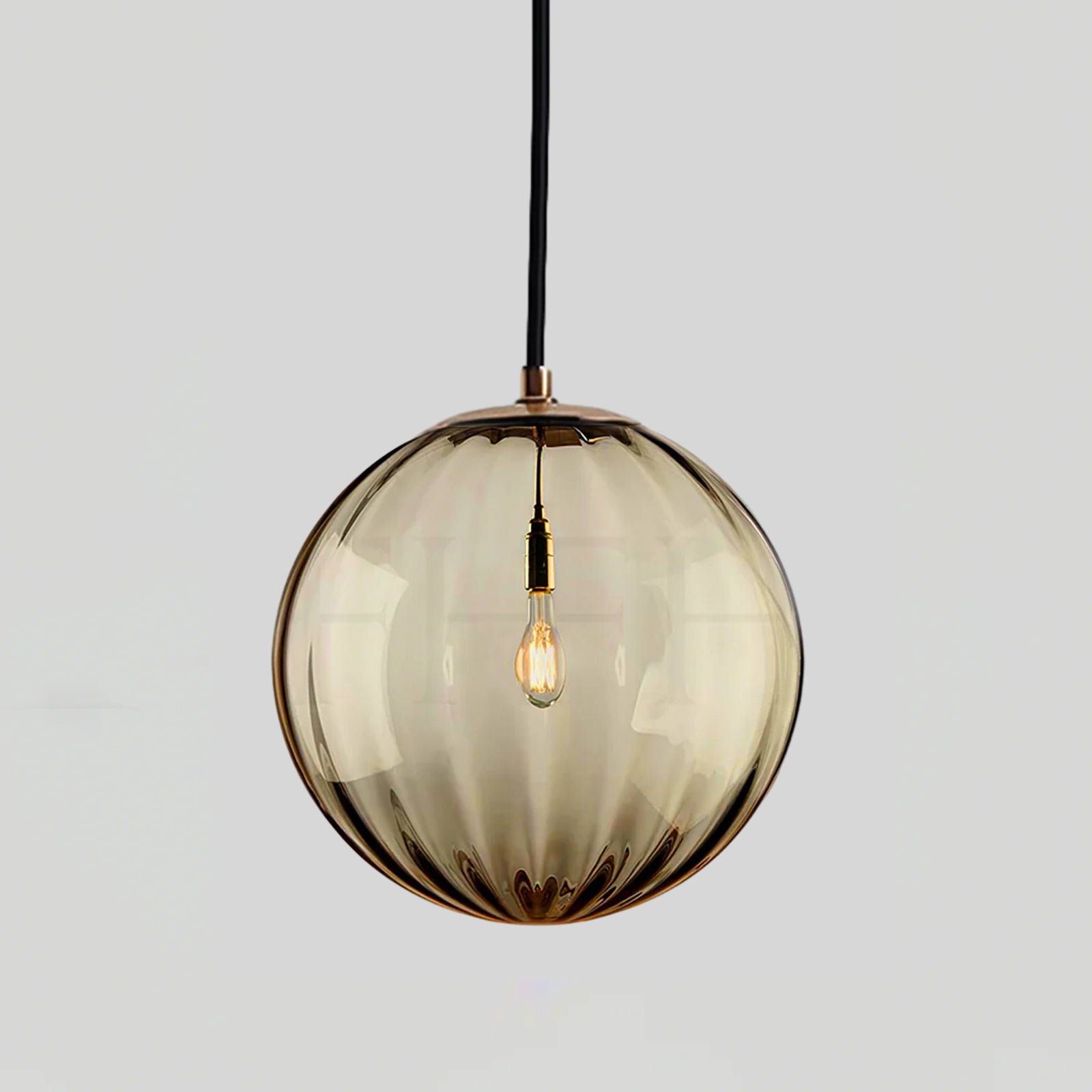 Poala Pendant Light