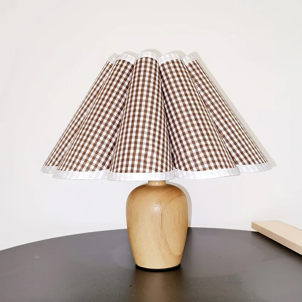 Kaianas Fluted Table Lamp
